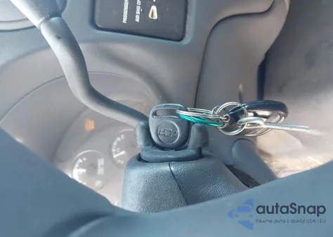 1999 Chevrolet S-10 Ls z USA, uszkodzony, nr VIN 1GCCS19X1X8188973